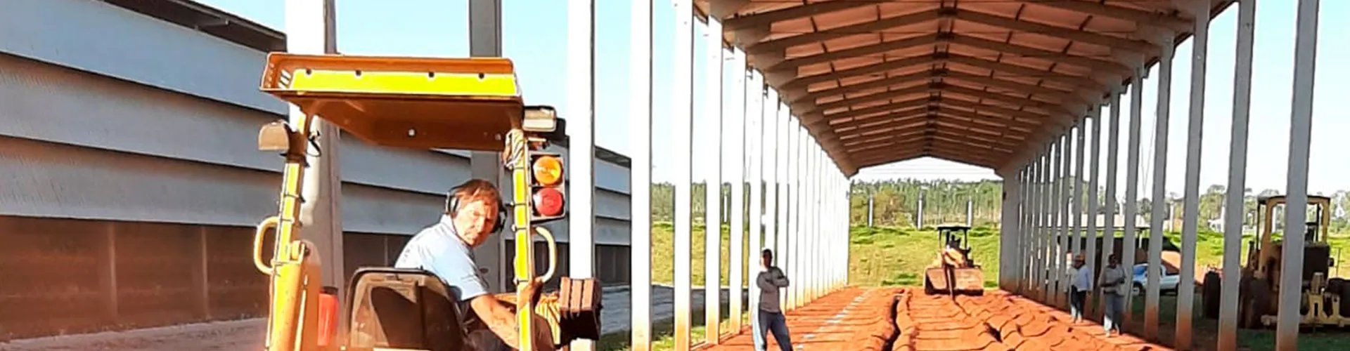 Obra hidráulica em propriedade rural